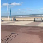 公寓 Superbe Terrasse - & A 50m ! 滨海维莱