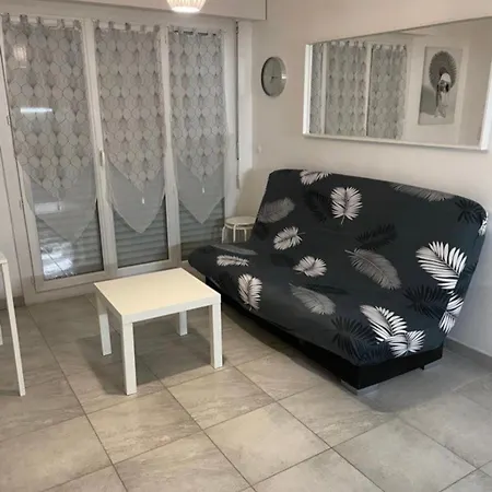 Superbe Terrasse - & A 50m ! *